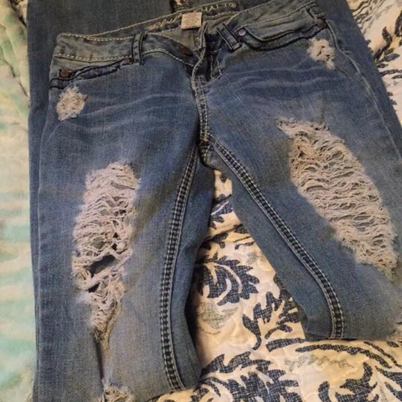 Name brand jeans! - Picture 5 of 8